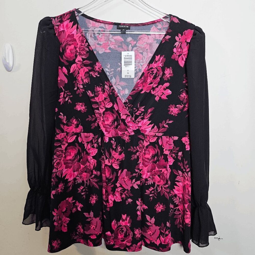 Torrid Babydoll Studio Knit Chiffon Sleeves Surplice Top 15941663 NWT Women's Bl
